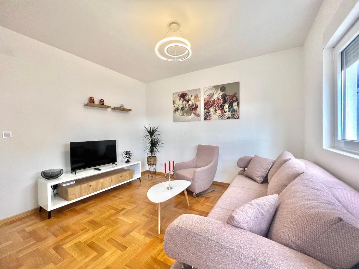 Azure Apartments Budva Eksteriør bilde