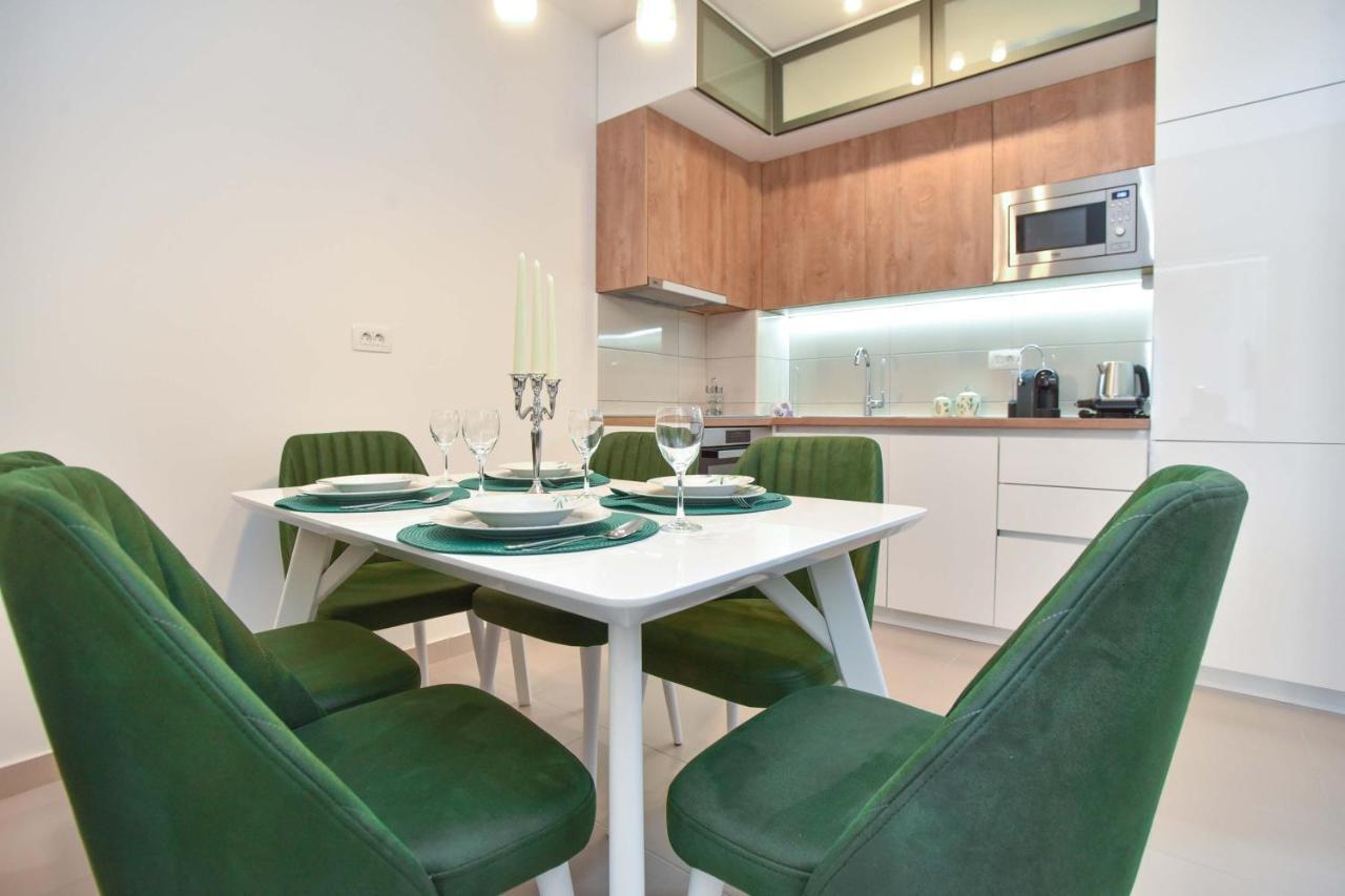 Azure Apartments Budva Eksteriør bilde